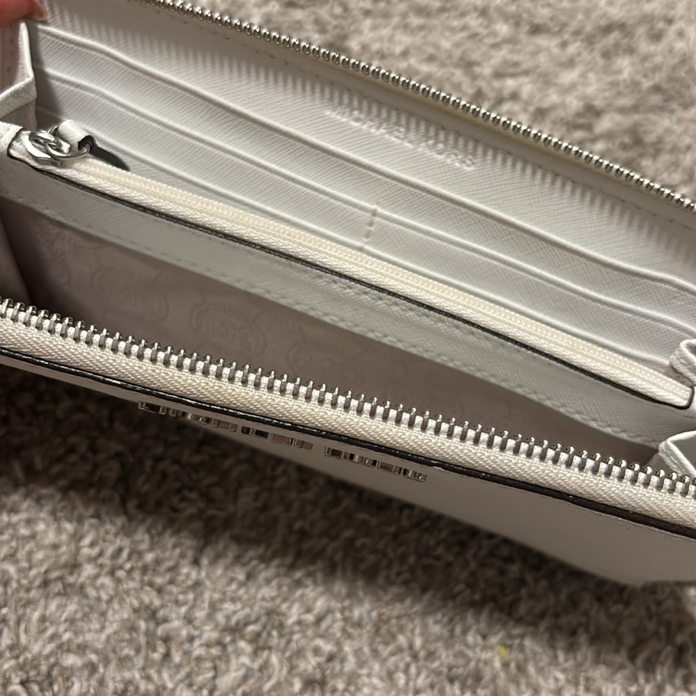 White MK wallet - Picture 2 of 2